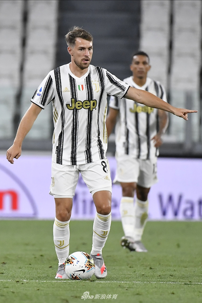 [意甲]尤文1-3罗马 主场捧杯狂欢