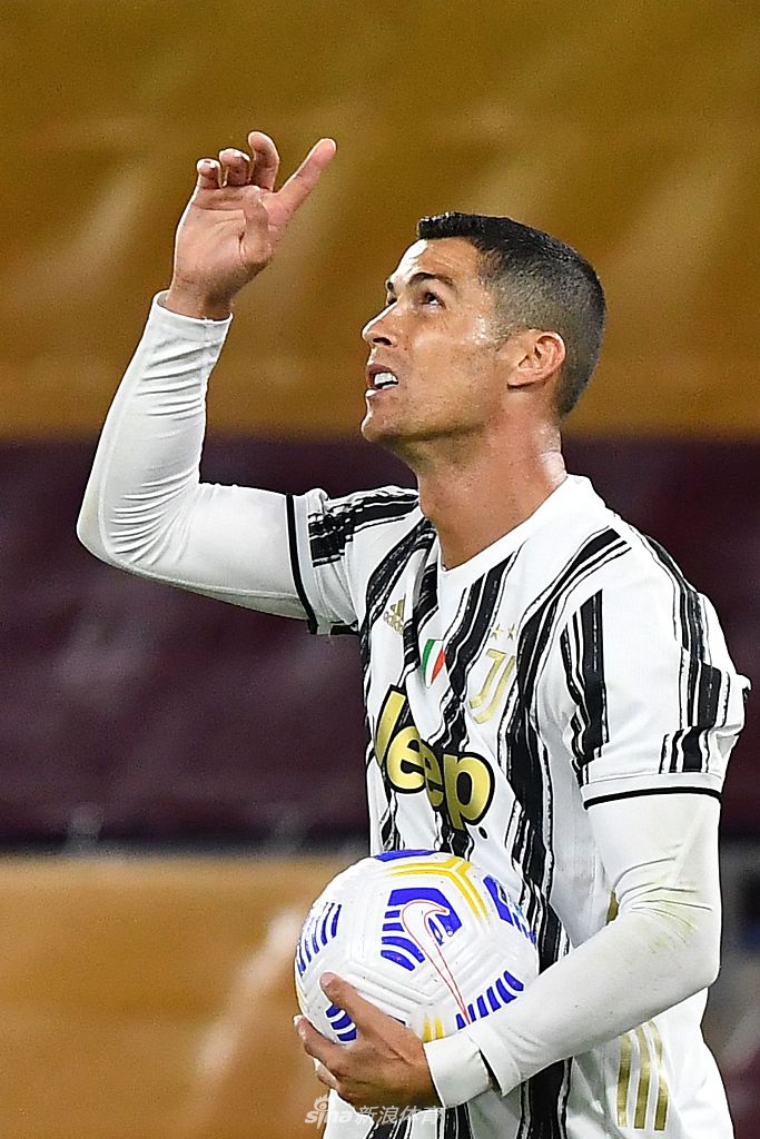 [意甲]罗马2-2尤文 C罗两度救主