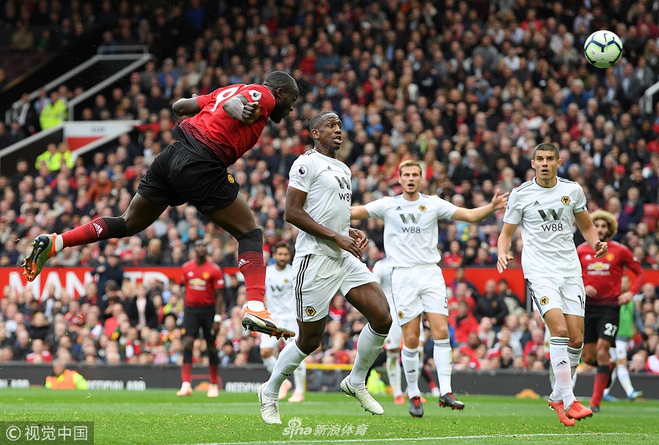 卢卡库头槌轰门