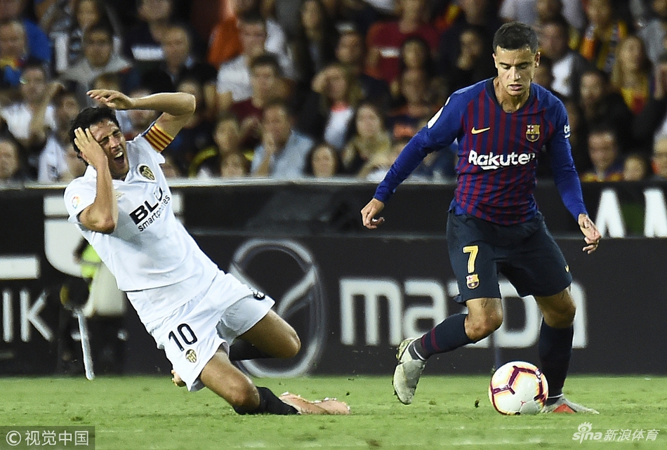 库蒂尼奥手抓帕雷霍