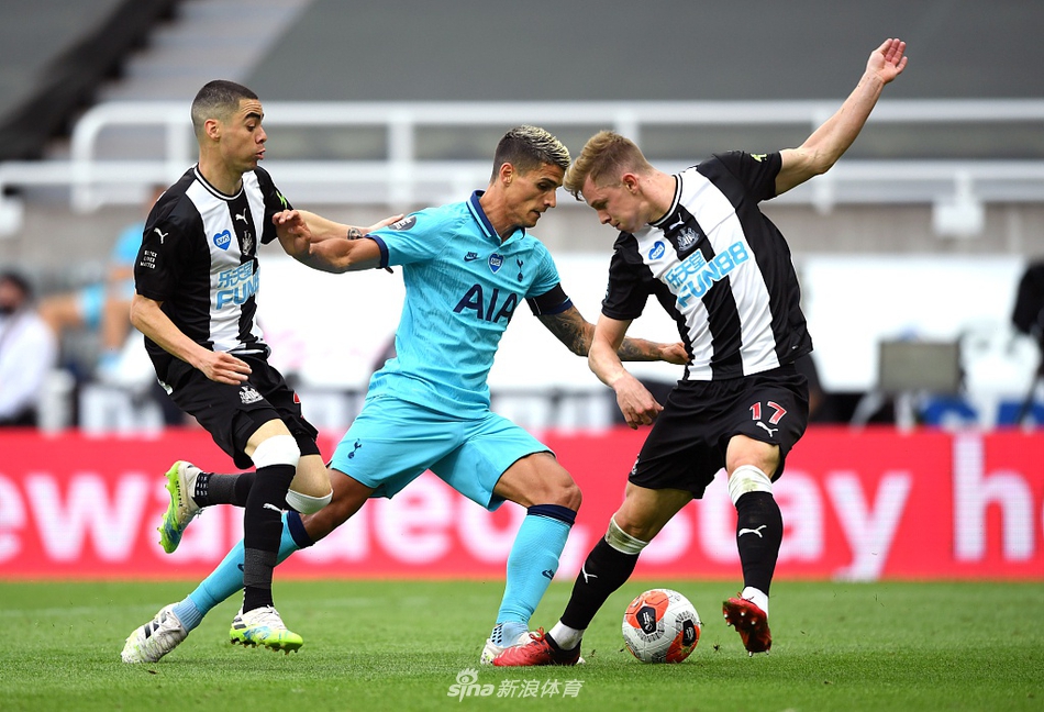 [英超]纽卡斯尔1-3热刺 凯恩梅开二度