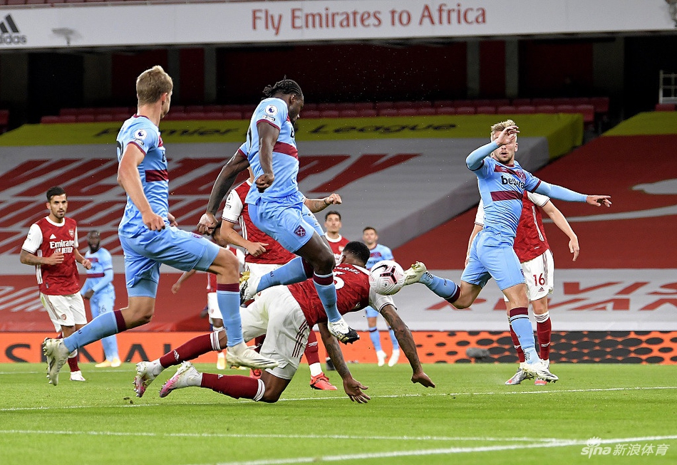 [英超]阿森纳2-1西汉姆 替补奇兵绝杀