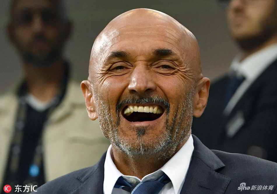 斯帕莱蒂笑逐颜开