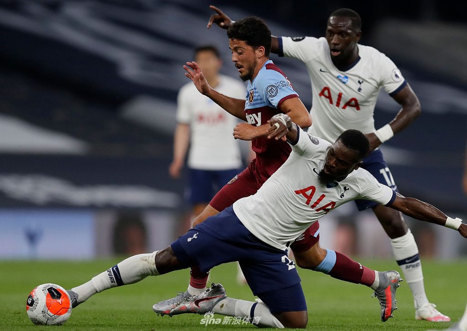 [英超]热刺2-0西汉姆联 凯恩破门