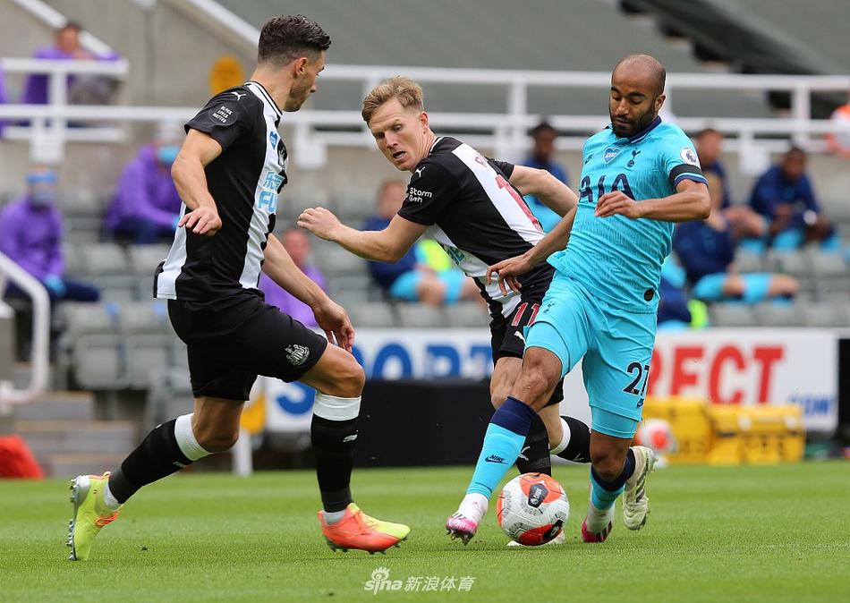 [英超]纽卡斯尔1-3热刺 凯恩梅开二度