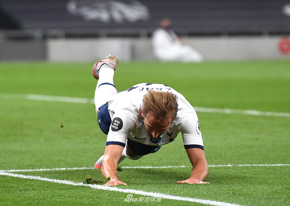 [英超]热刺2-0西汉姆联 凯恩破门