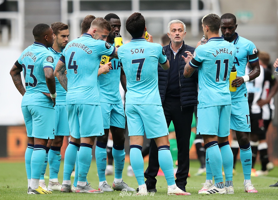 [英超]纽卡斯尔1-3热刺 凯恩梅开二度