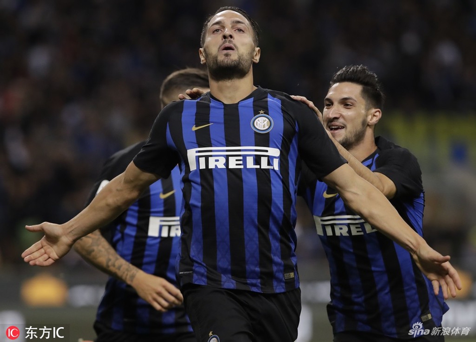 丹布罗西奥霸气庆祝