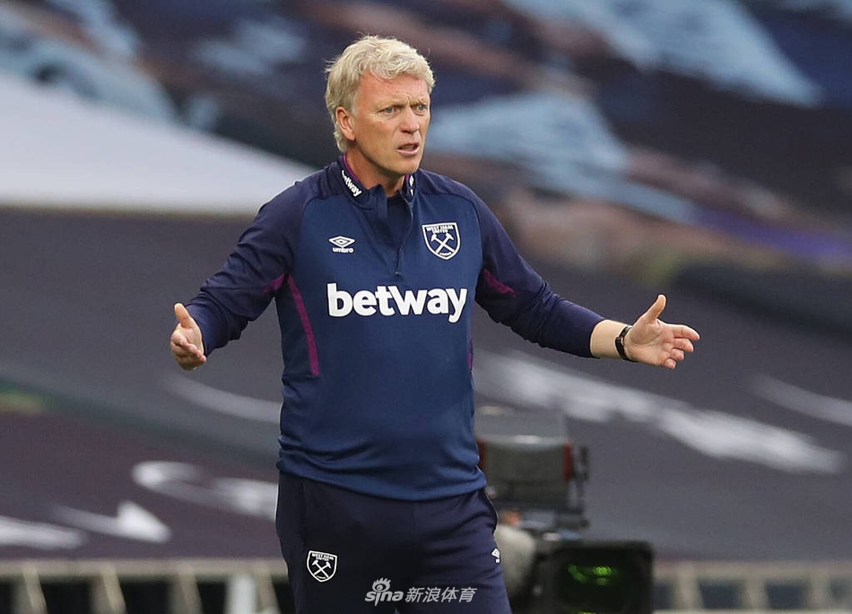 [英超]热刺2-0西汉姆联 凯恩破门