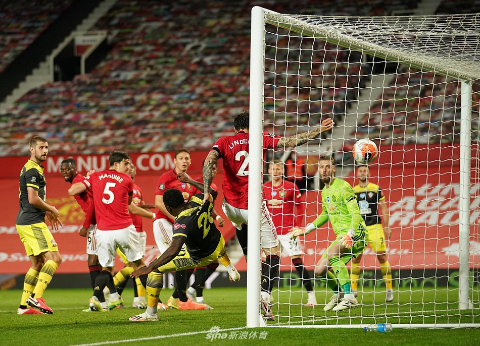 [英超]压哨丢球！曼联2-2南安普敦