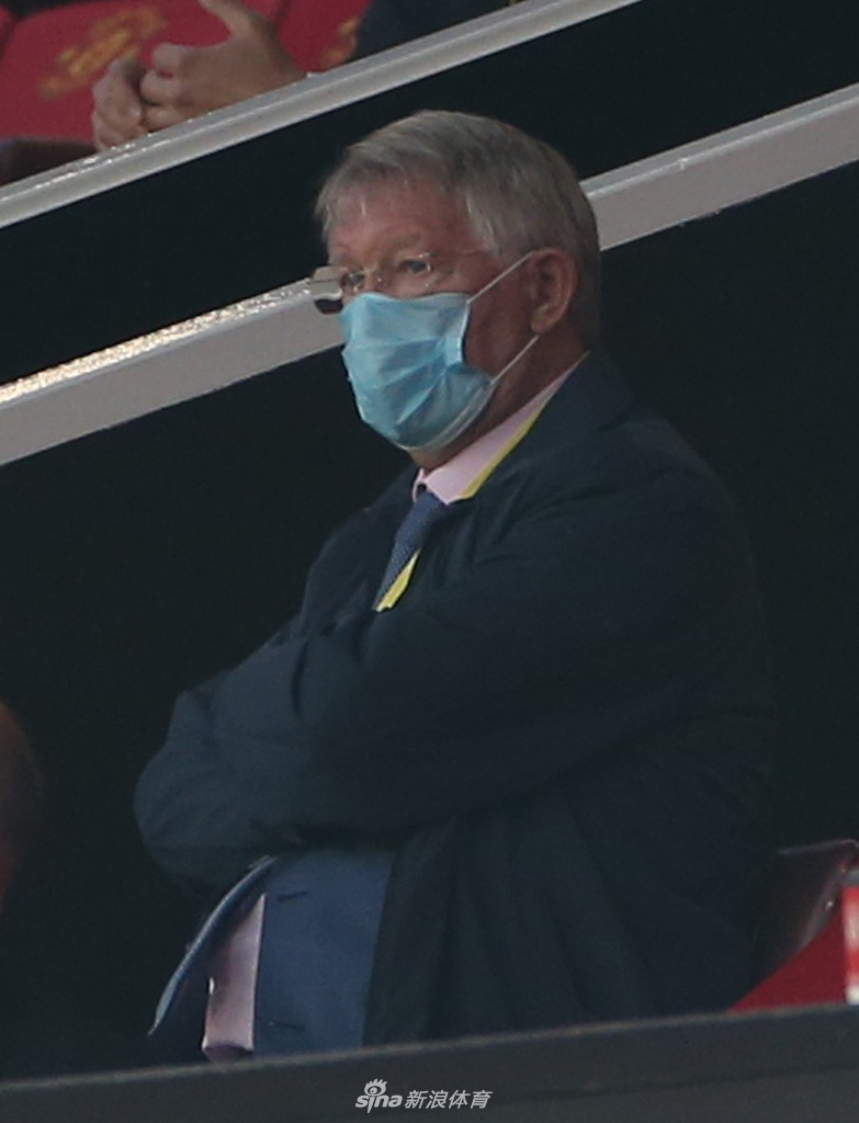 [英超]压哨丢球！曼联2-2南安普敦