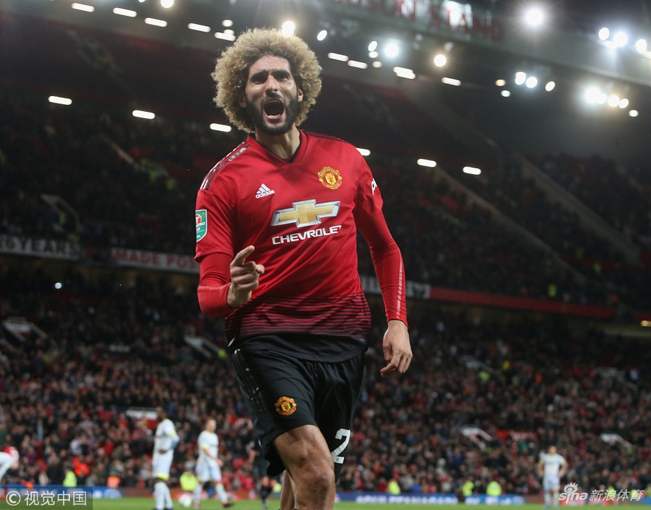 费莱尼怒吼庆祝