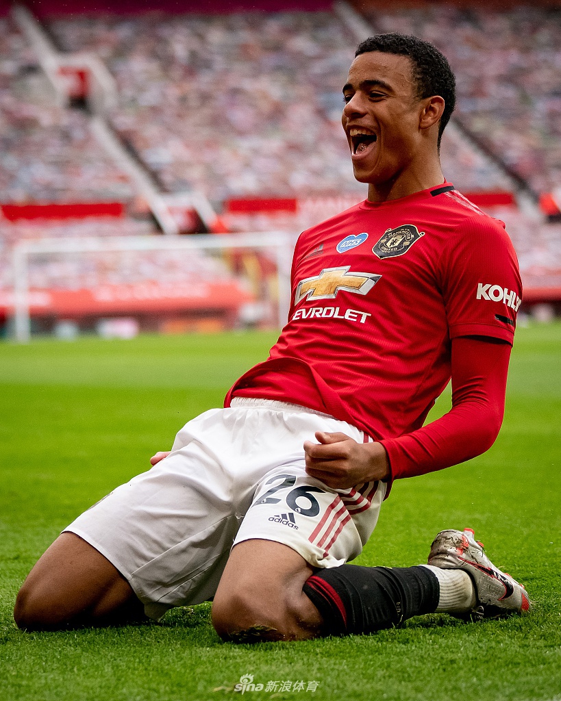 [英超]曼联5-2伯恩茅斯 B费2传1射