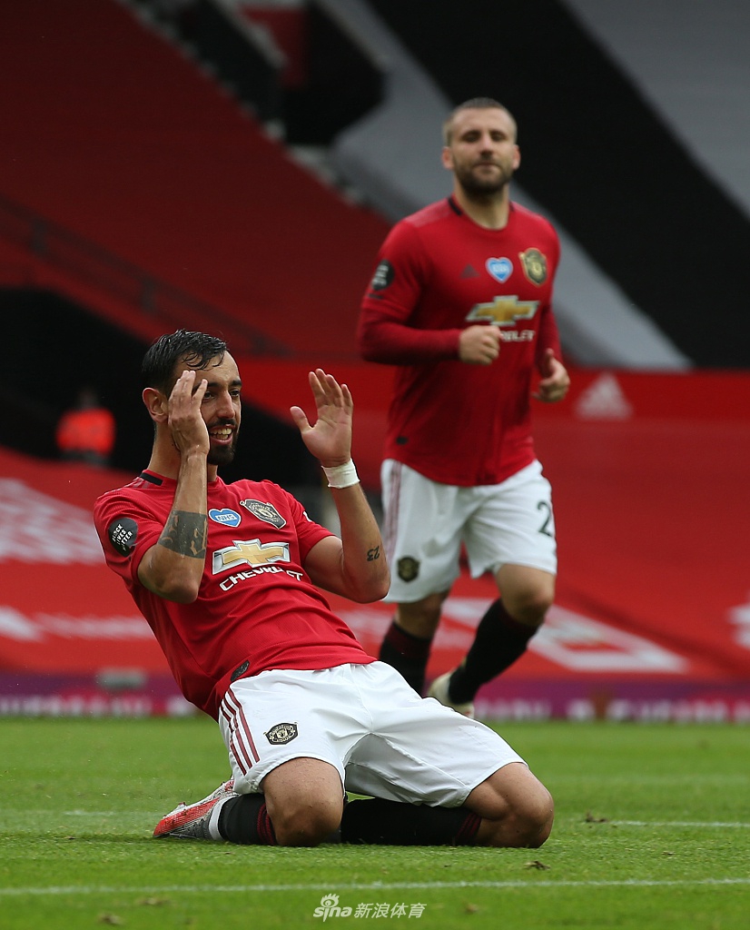 [英超]曼联5-2伯恩茅斯 B费2传1射