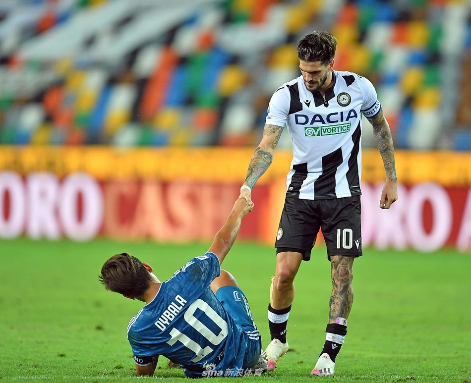 [意甲]乌迪内斯2-1尤文 C罗哑火