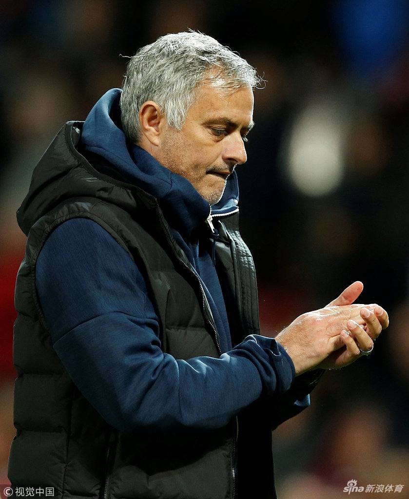 穆里尼奥无奈认命