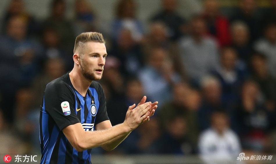 什克里尼亚尔激励队友