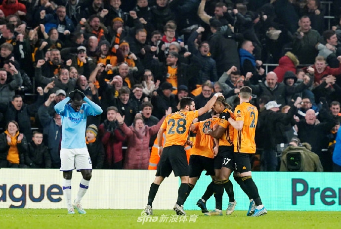 [英超]狼队3-2曼城