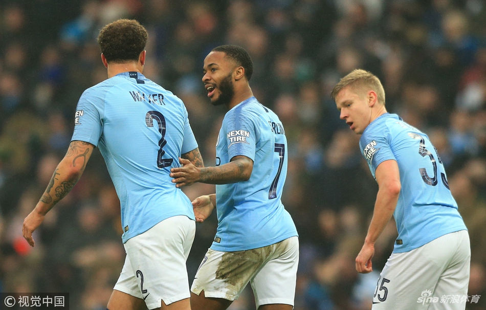 斯特林感谢队友