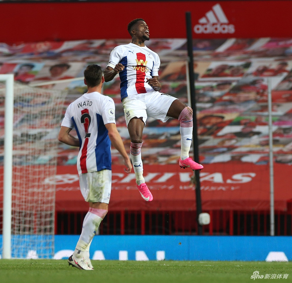 [英超]曼联1-3水晶宫 新援首秀进球