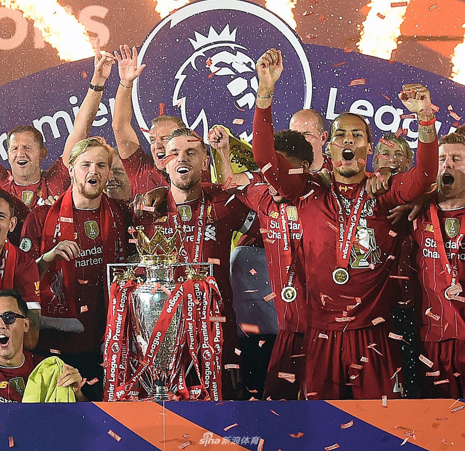 [英超]利物浦5-3切尔西 红军主场夺冠庆祝
