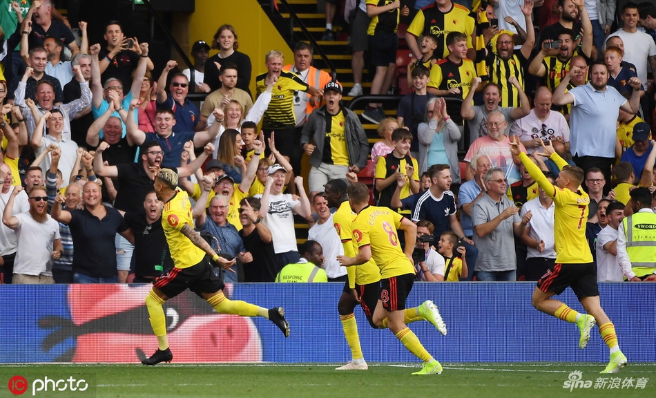[英超]沃特福德2-2阿森纳