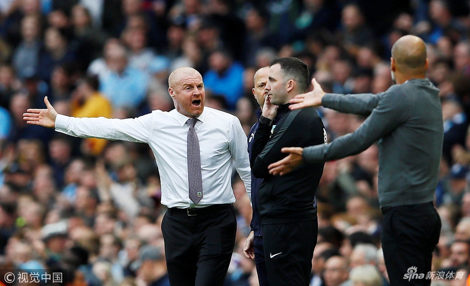 瓜迪奥拉和对方教练争执