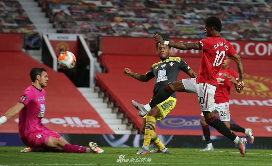 [英超]压哨丢球！曼联2-2南安普敦
