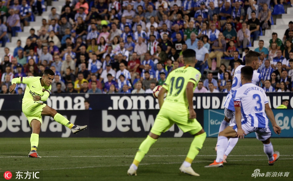 库蒂尼奥首开纪录