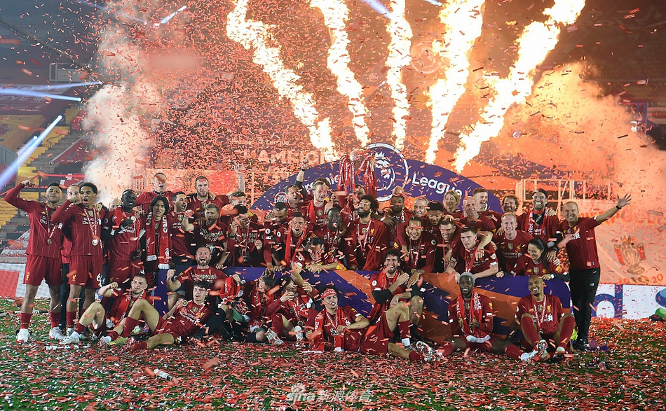 [英超]利物浦5-3切尔西 红军主场夺冠庆祝