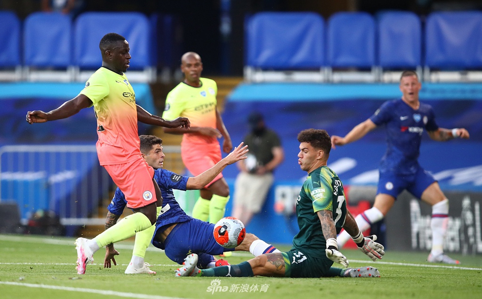 [英超]切尔西2-1曼城 利物浦提前7轮夺冠