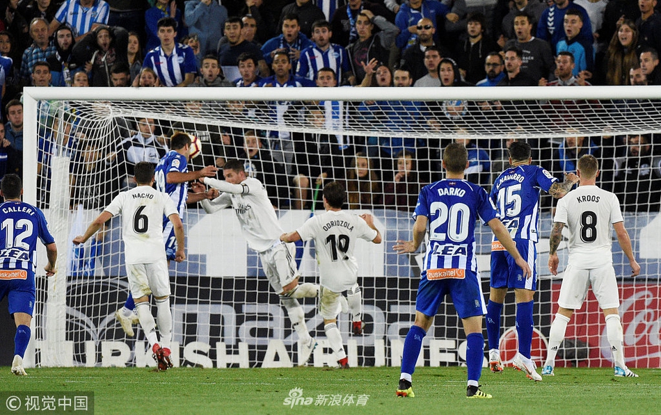 对阵阿拉维斯被压哨绝杀