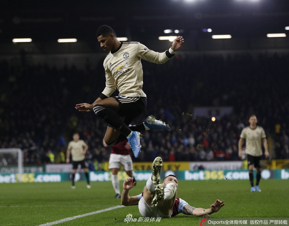 [英超]伯恩利0-2曼联