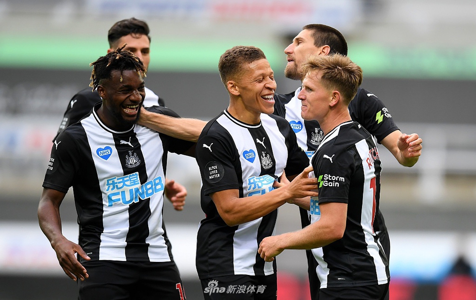 [英超]纽卡斯尔1-3热刺 凯恩梅开二度