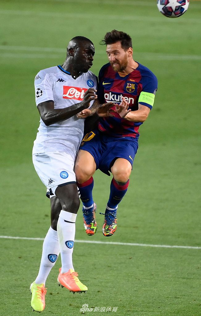 [欧冠]巴萨3-1那不勒斯 梅西天神下凡