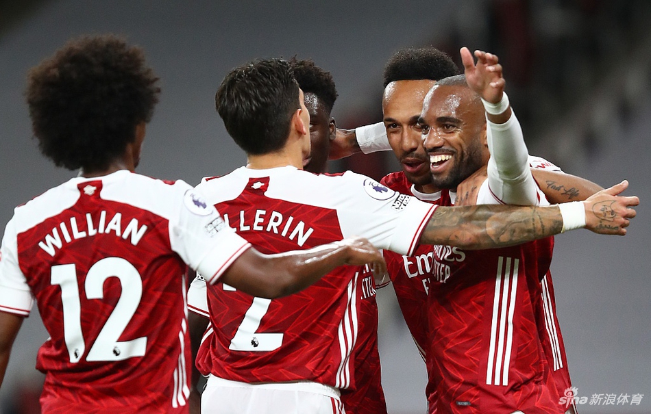 [英超]阿森纳2-1西汉姆 替补奇兵绝杀