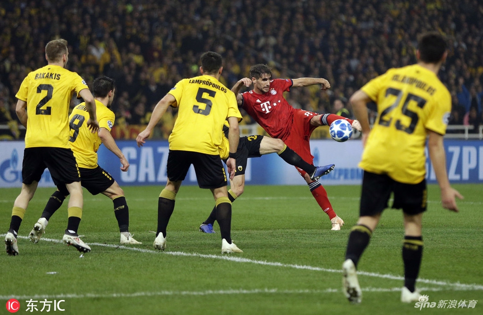 马丁内斯凌空补射首开纪录