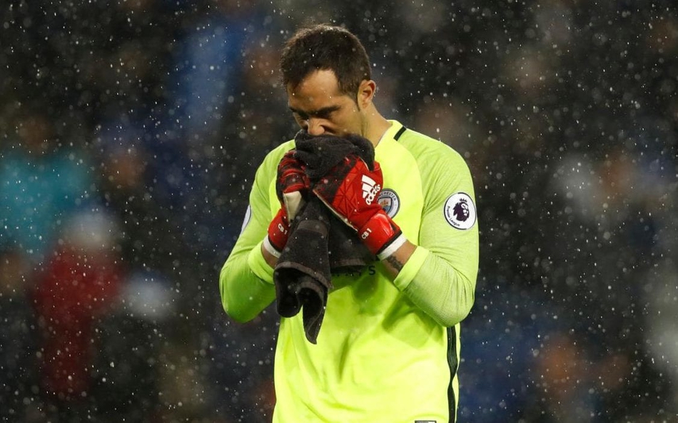 足坛历史最贵的十二个门将_高清图集_新浪网