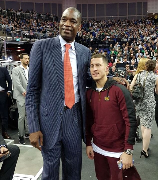 阿扎尔和穆托姆博