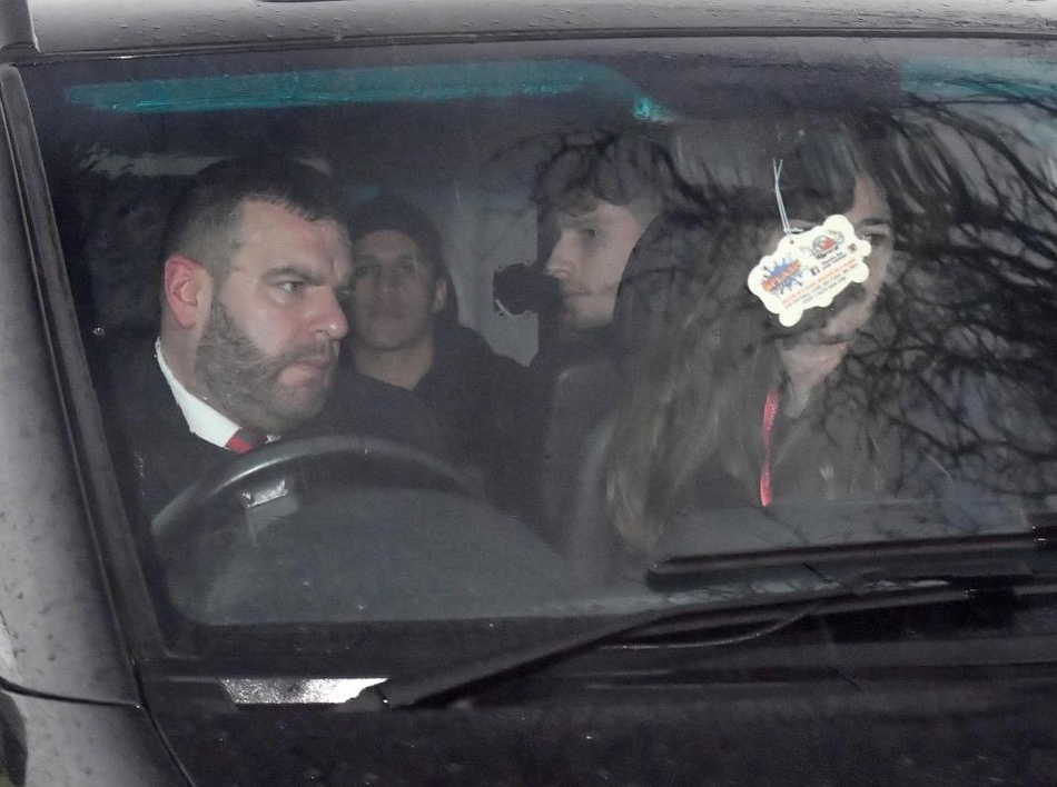 坐车去曼联体检