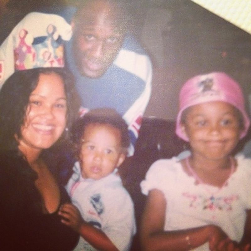 奥多姆大女儿晒性感照!22岁的她已长成大姑娘