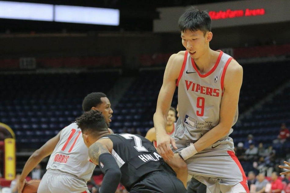 22分22板!周琦新秀赛季结束 你给他打几分?