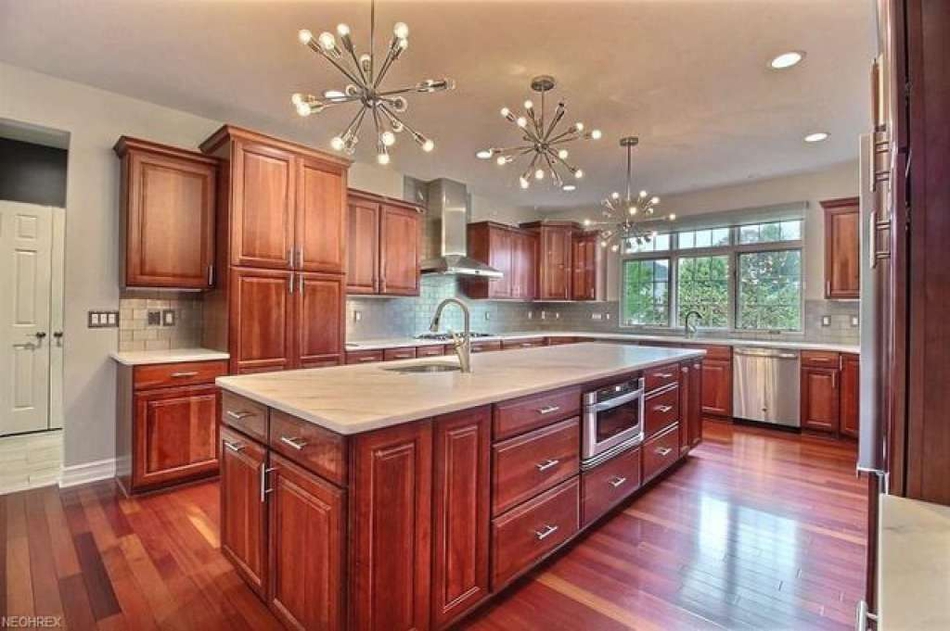 每平8413元!欧文终于把克城豪宅卖了出去 比挂牌价低近一百万