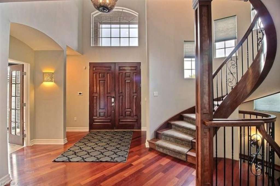 每平8413元!欧文终于把克城豪宅卖了出去 比挂牌价低近一百万