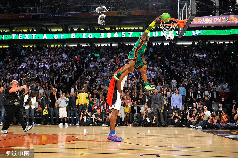 魔兽34岁生日快乐！从18岁高中生状元到第一中锋再到5年流浪5队