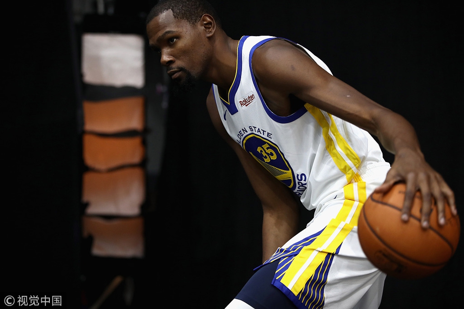 四年三冠！升级版勇士恐怖来袭 联盟最大梦魇