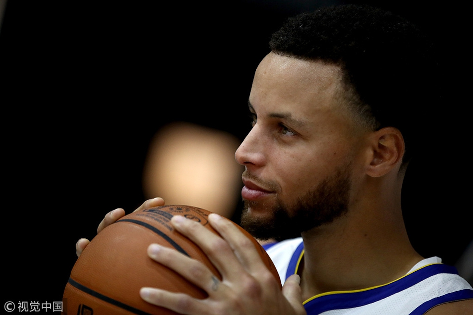 四年三冠！升级版勇士恐怖来袭 联盟最大梦魇