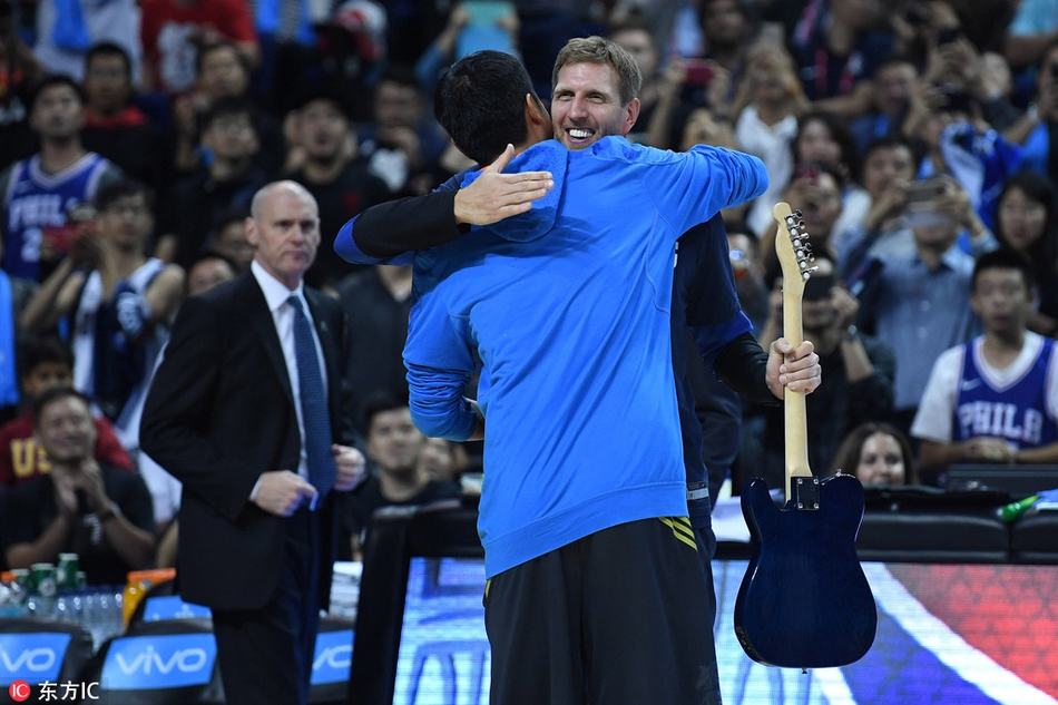 14、2018:大致送德克吉他