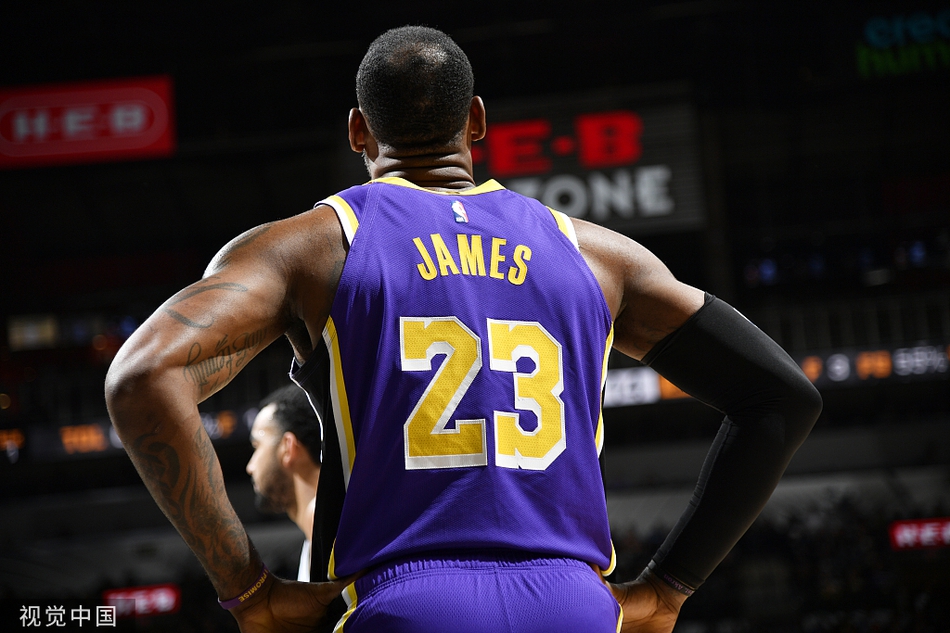 [NBA常规赛]湖人103-96马刺