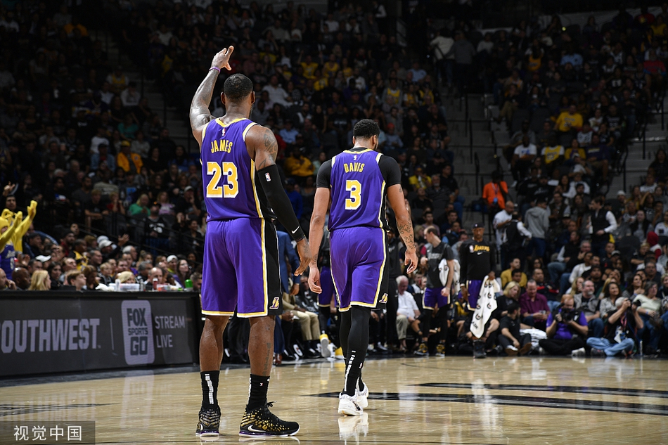 [NBA常规赛]湖人103-96马刺